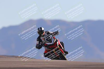 media/Nov-06-2023-Moto Forza (Mon) [[ce023d0744]]/3-Intermediate Group/Session 5 (Turn 9)/